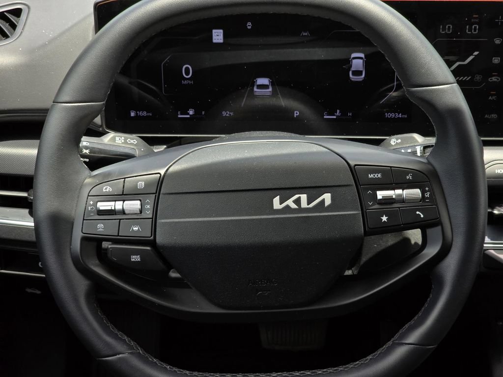 Used 2025 Kia K4 EX FWD image 35