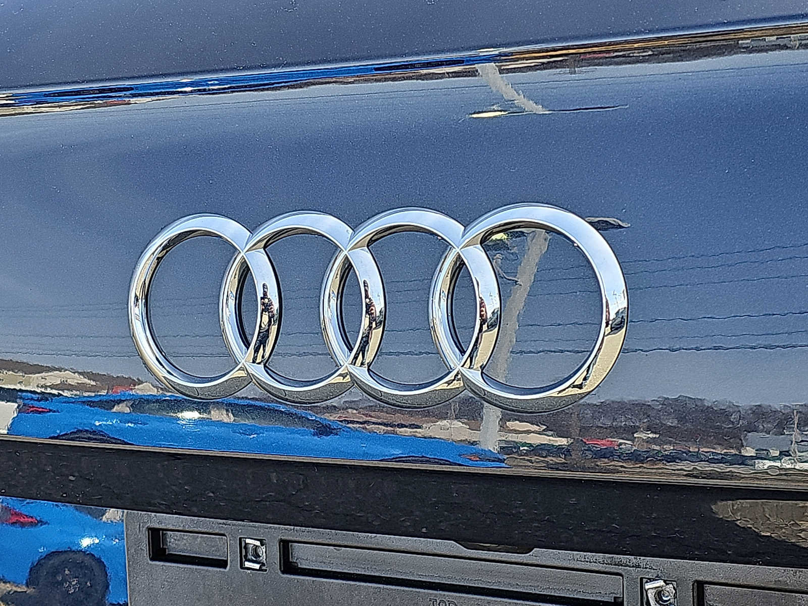 Used 2018 Audi SQ5 Premium Plus image 35