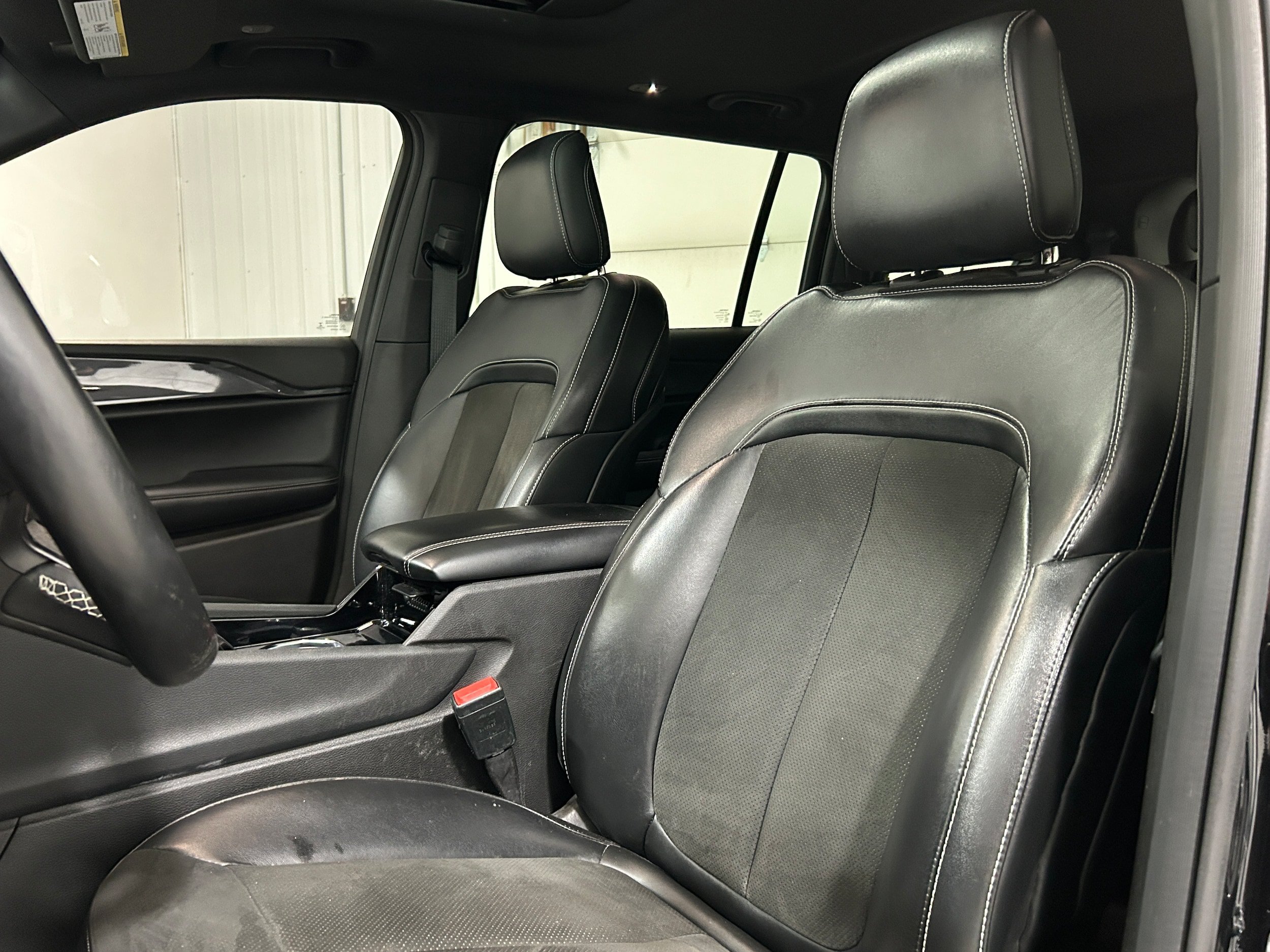 Used 2021 Jeep Grand Cherokee L Laredo AWD/4WD image 25