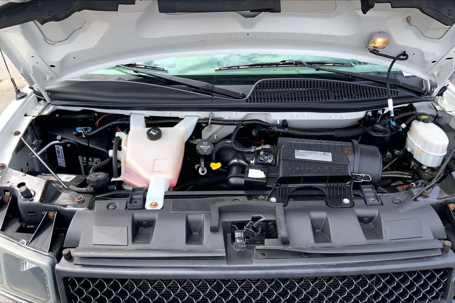 Used 2019 Chevrolet Express 3500 LT w/ LT Preferred Equipment Group image 10