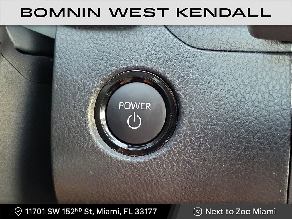 Used 2025 Toyota Camry LE image 16