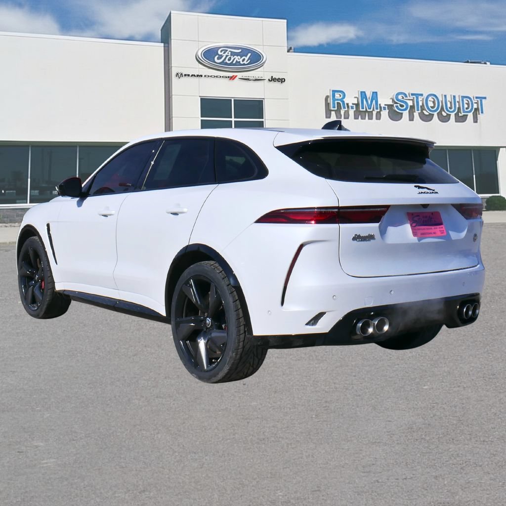 Used 2024 Jaguar F-PACE SVR AWD/4WD image 5