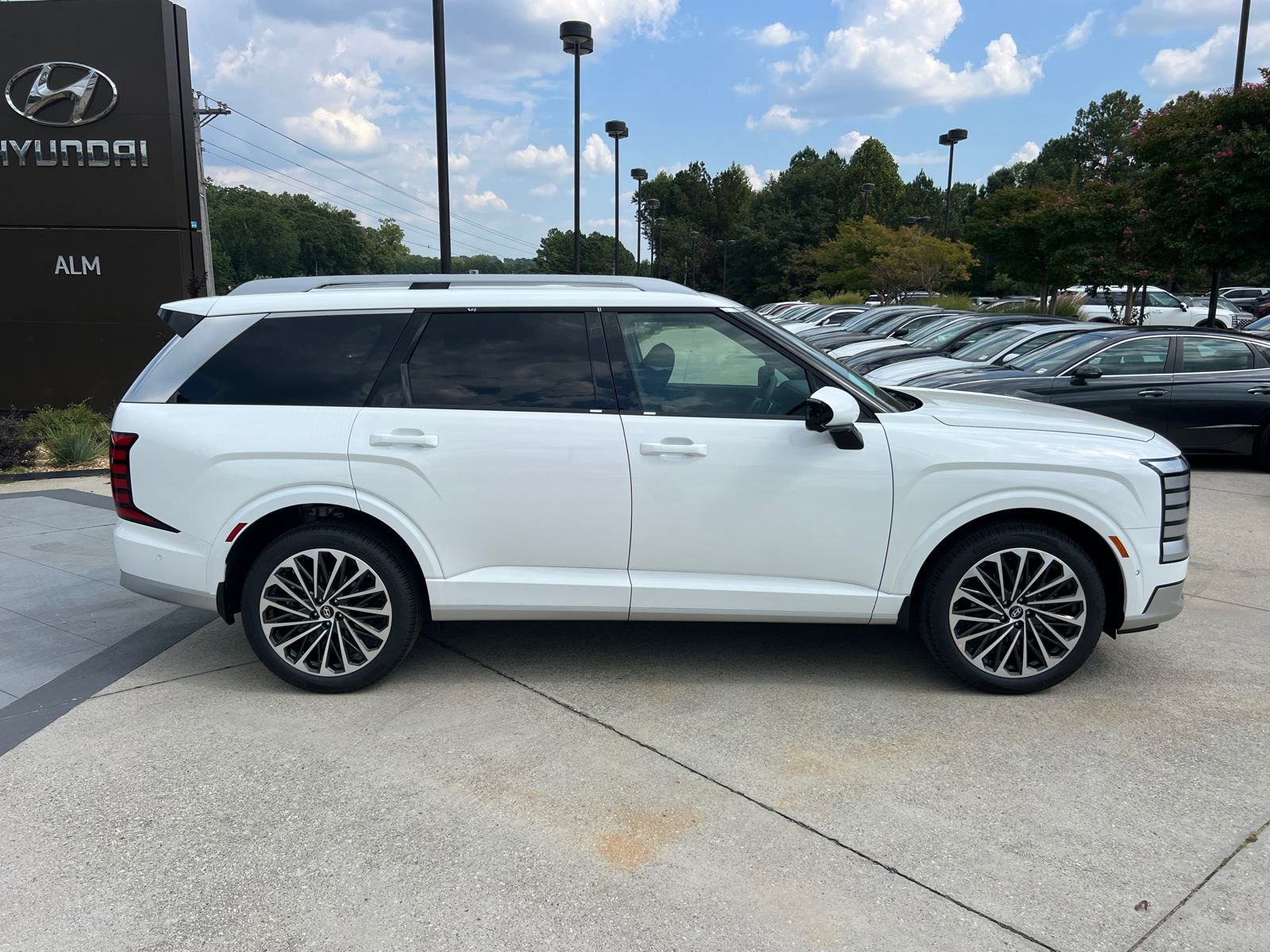 New 2026 Hyundai Palisade Calligraphy image 4