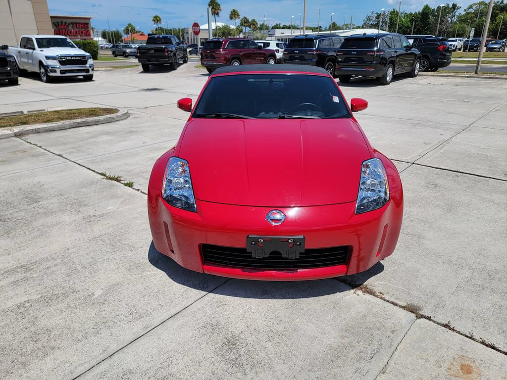 Used 2005 Nissan 350Z Touring RWD image 8