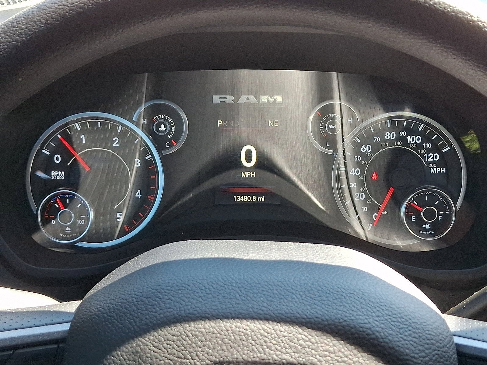 Used 2024 RAM 3500 Tradesman w/ Chrome Appearance Group AWD/4WD image 19