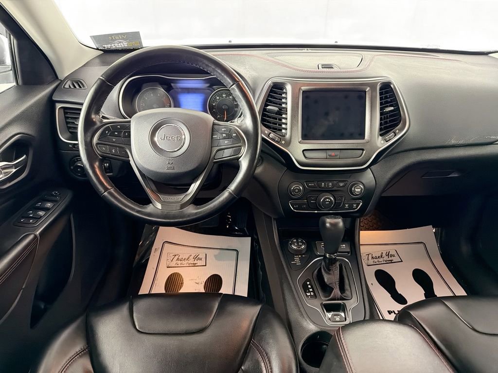 Used 2020 Jeep Cherokee Trailhawk w/ Cold Weather Group image 21