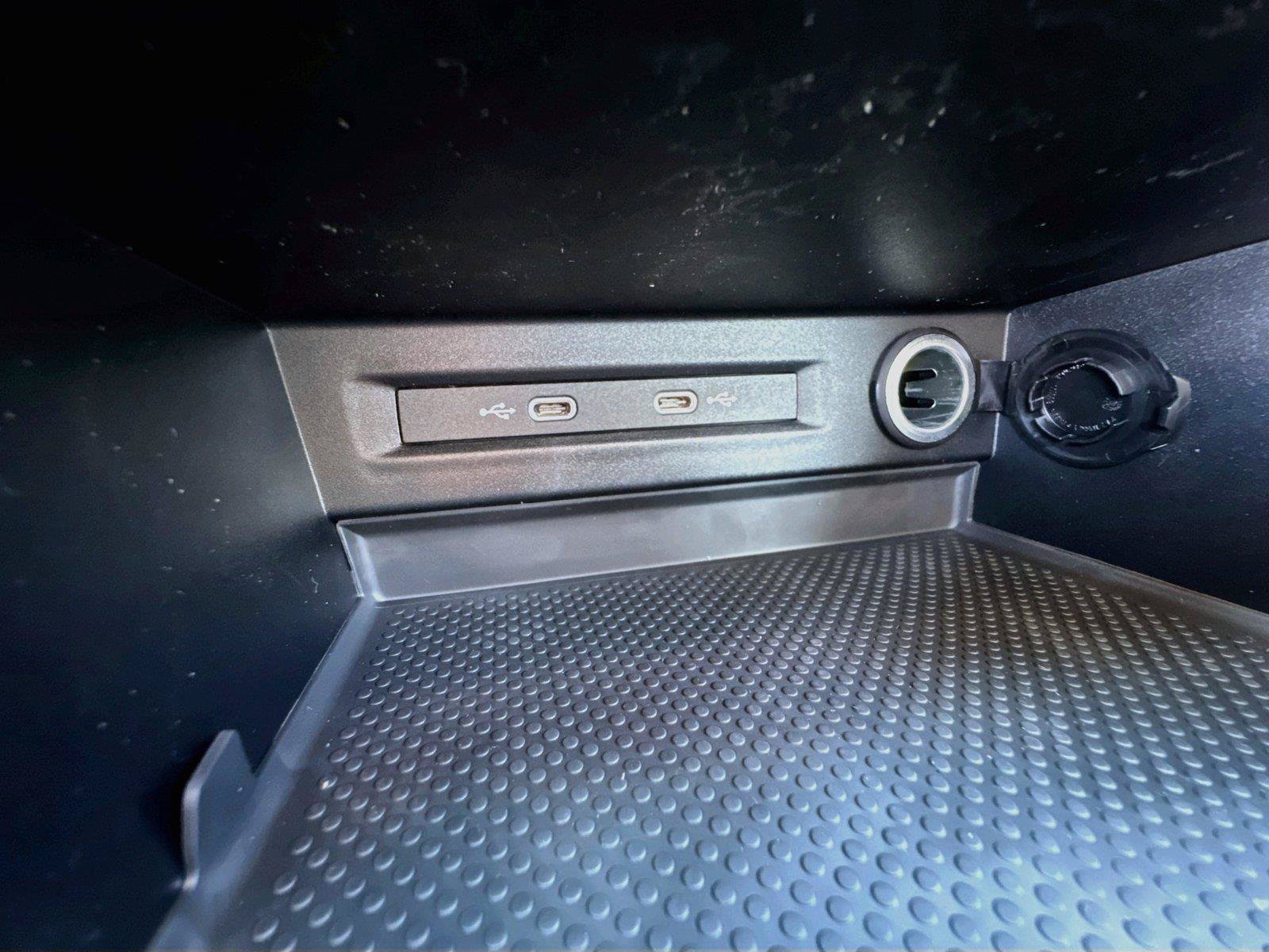 New 2027 Volkswagen Taos S FWD image 30