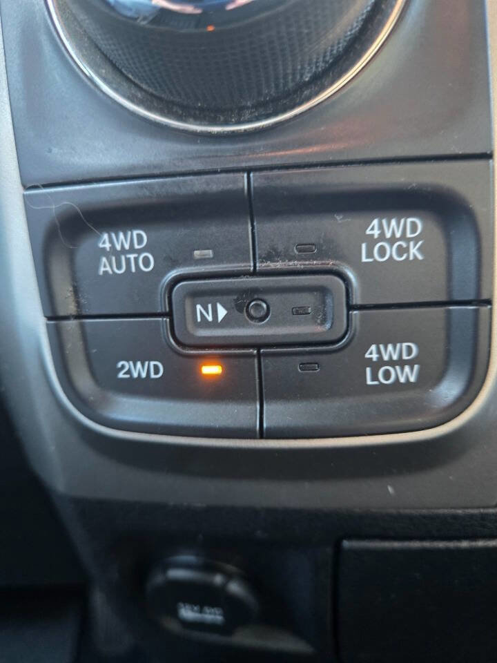 Used 2016 RAM 1500 Big Horn image 27