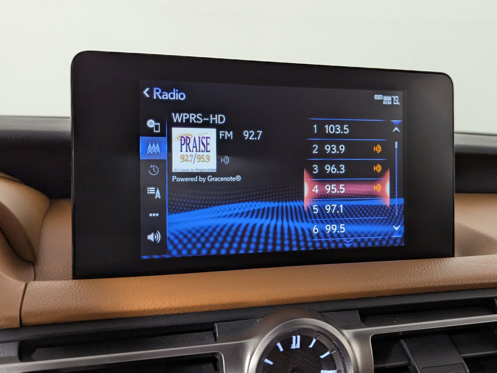 Used 2021 Lexus IS 300 AWD image 18