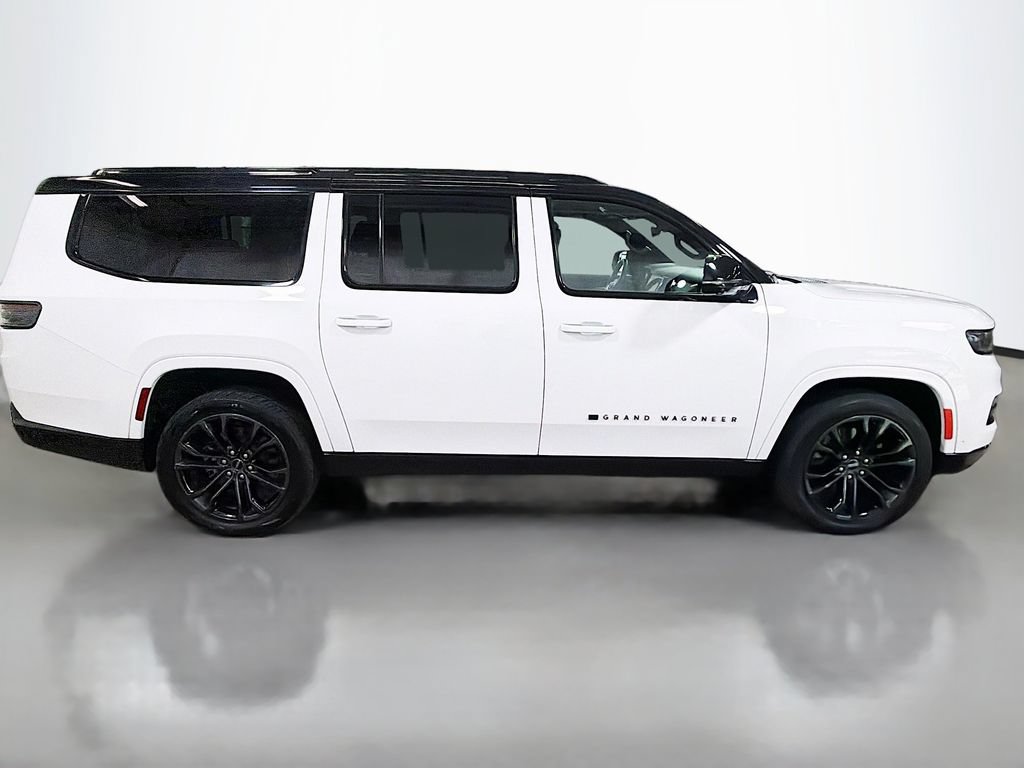 Used 2024 Jeep Grand Wagoneer L Series II w/ Quick Order Packagew 28T AWD/4WD image 10