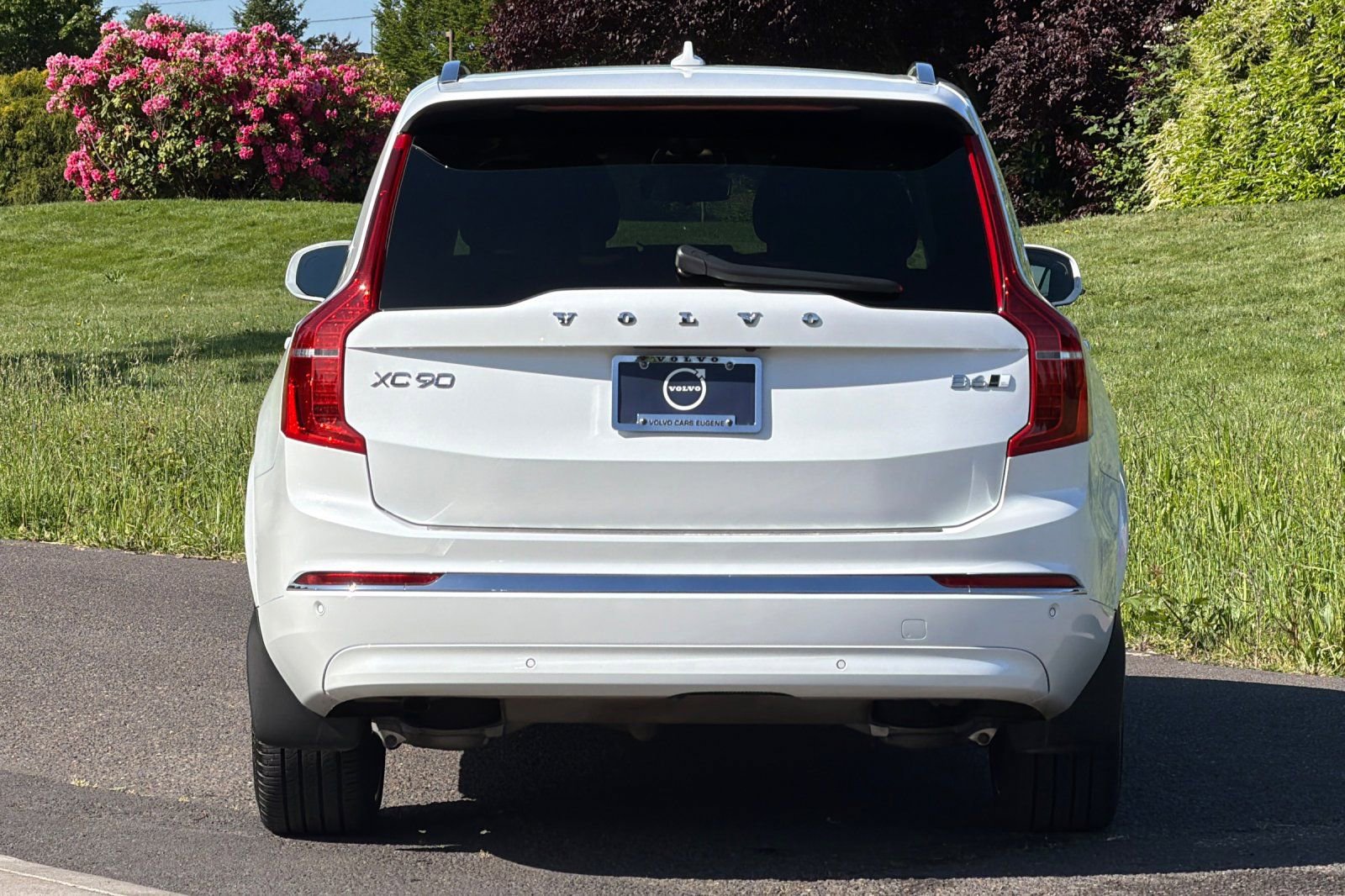 Used 2025 Volvo XC90 B6 Ultra w/ Lounge Package AWD/4WD image 4
