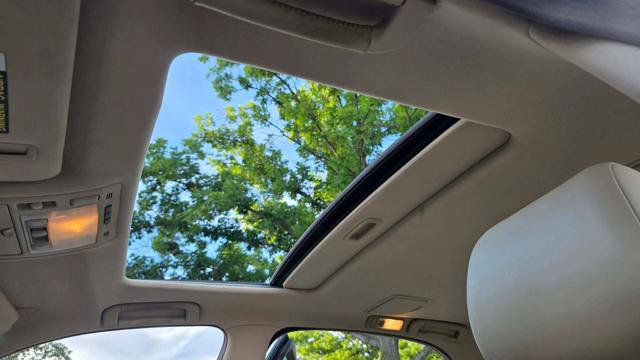 Used 2004 Lexus LS 430 RWD image 12