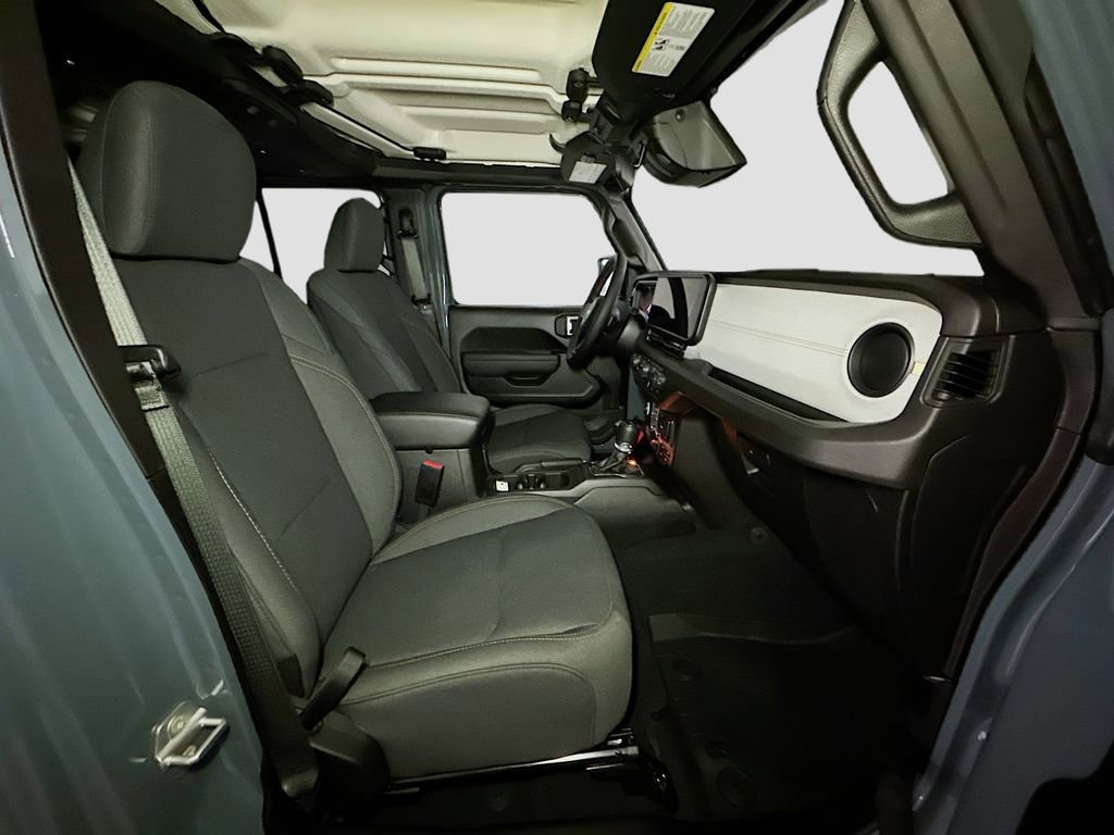 New 2026 Jeep Wrangler Unlimited Sport AWD/4WD image 32