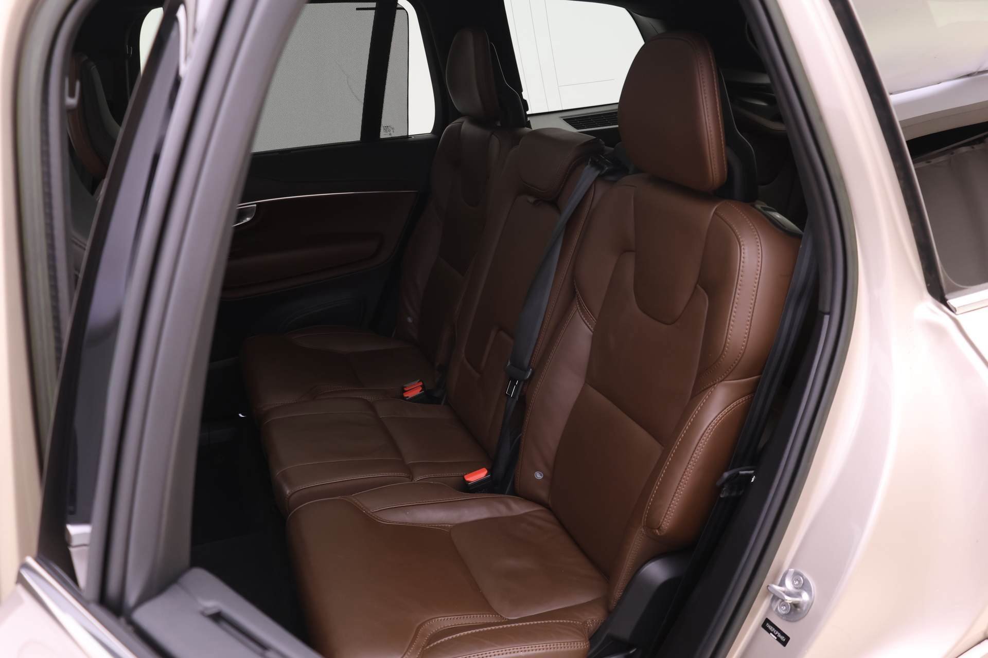 Certified 2023 Volvo XC90 B6 Ultimate image 15