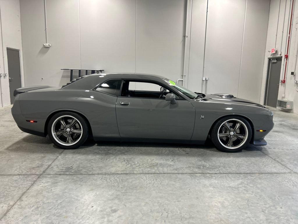 Used 2019 Dodge Challenger R/T Scat Pack w/ Driver Convenience Group RWD image 5