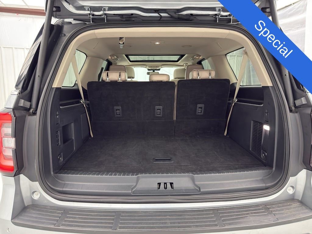 Used 2024 Ford Expedition Max Limited image 11