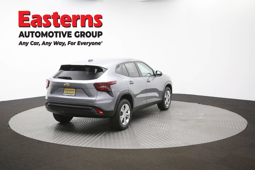 Used 2024 Chevrolet Trax LS w/ Driver Confidence Package FWD image 34
