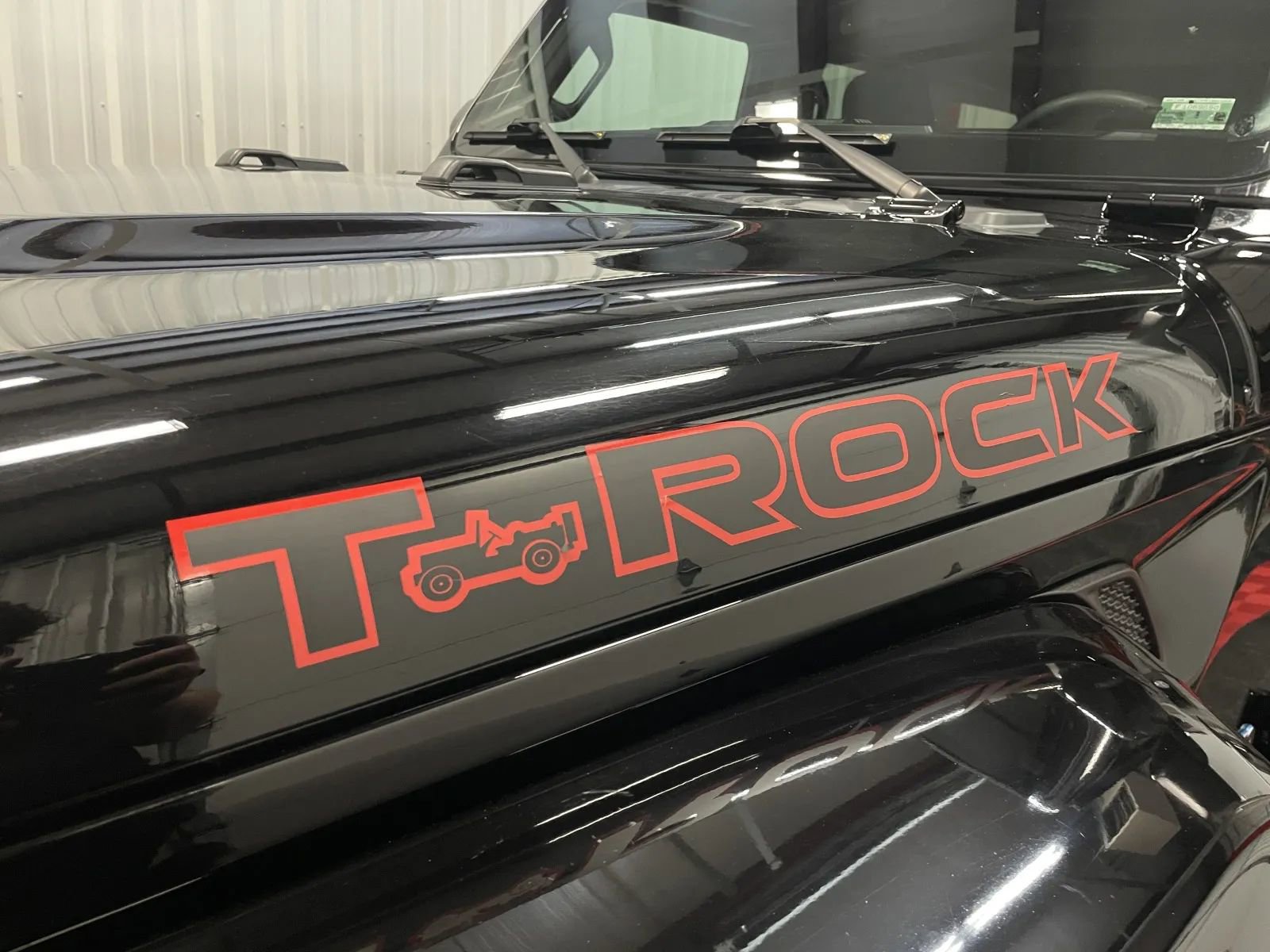 Used 2024 Jeep Wrangler Sahara 4xe image 15