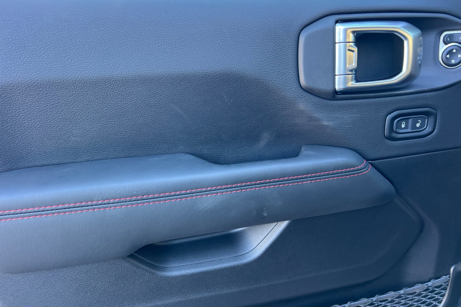 New 2026 Jeep Wrangler Unlimited Rubicon image 10