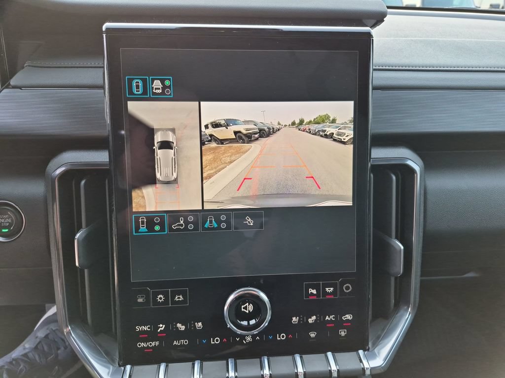 New 2026 GMC Acadia AT4 w/ Luxury Package AWD/4WD image 31