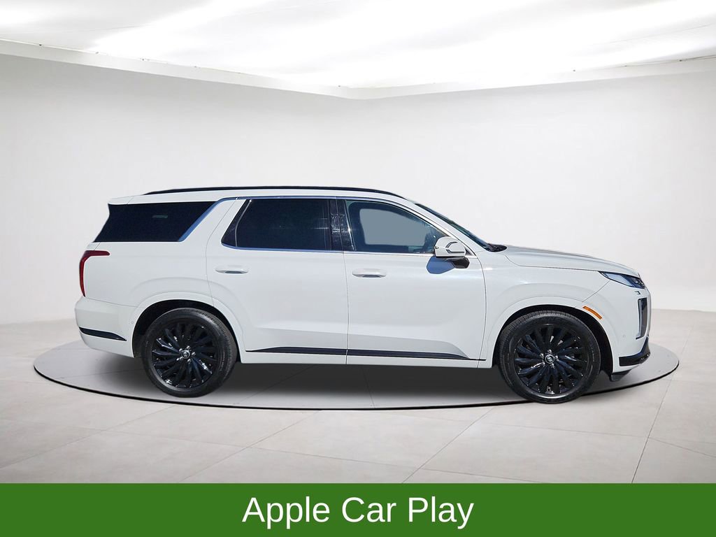 Used 2024 Hyundai Palisade Calligraphy image 5