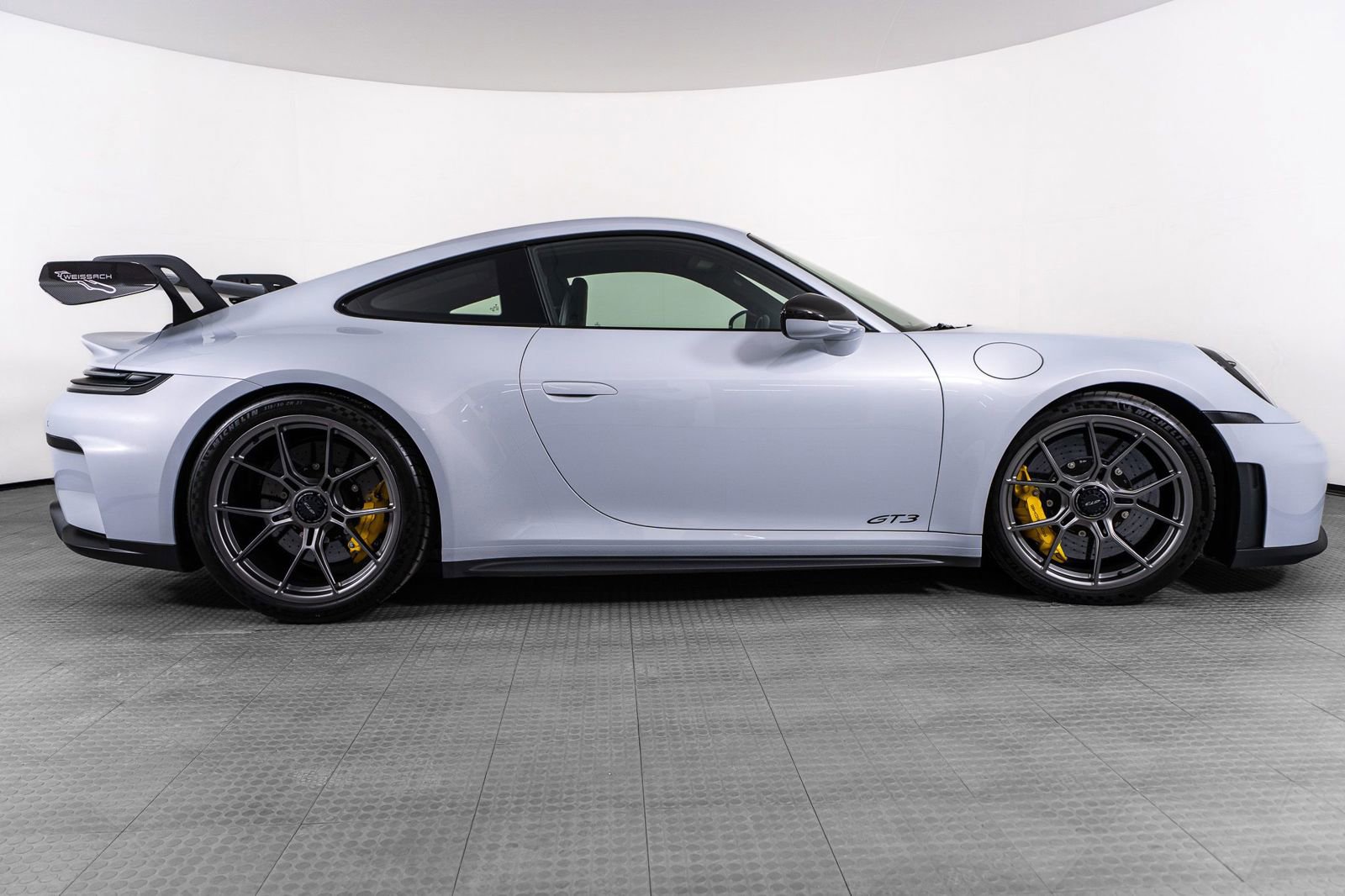 Used 2025 Porsche 911 GT3 RWD image 8