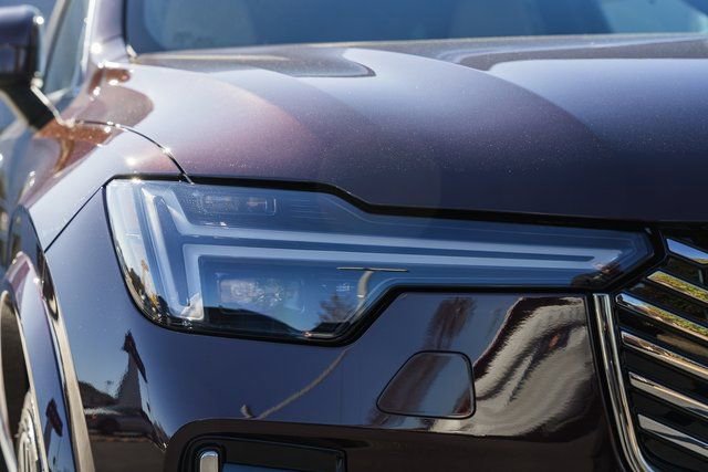 New 2026 Volvo XC90 B6 Plus image 13