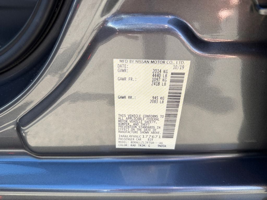 Used 2020 Nissan Altima 2.0 Platinum FWD image 37
