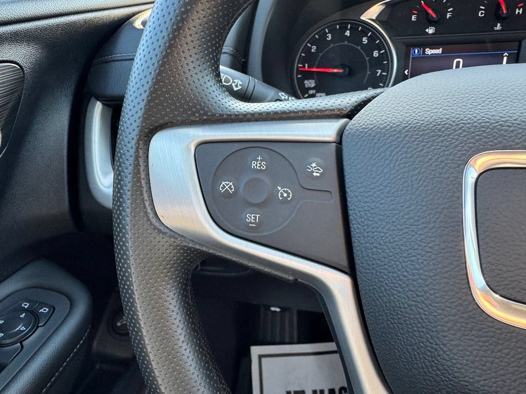 Certified 2024 GMC Terrain SLE w/ Driver Convenience Package FWD image 22