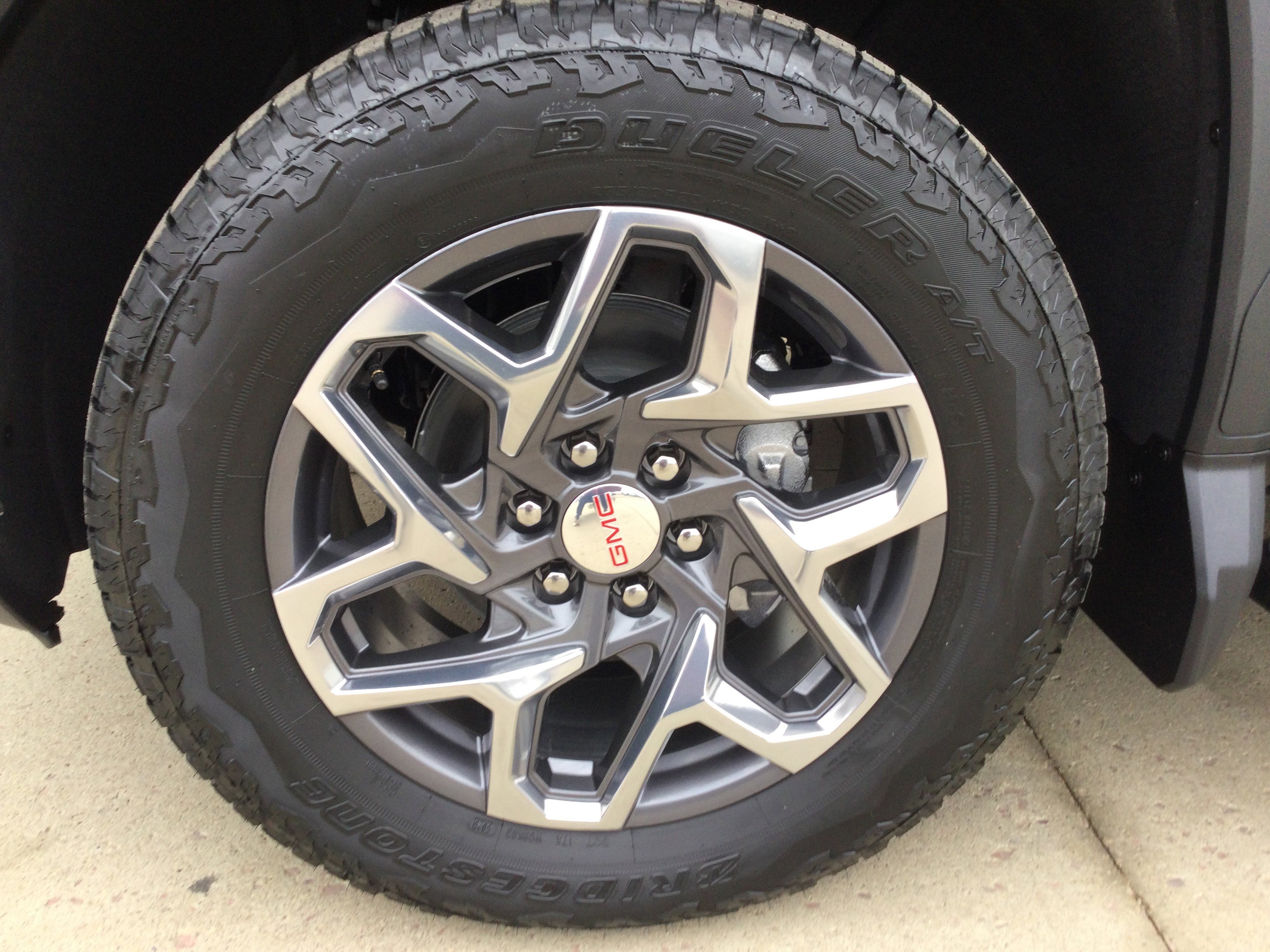 New 2026 GMC Sierra 1500 SLT w/ SLT Premium Package image 7
