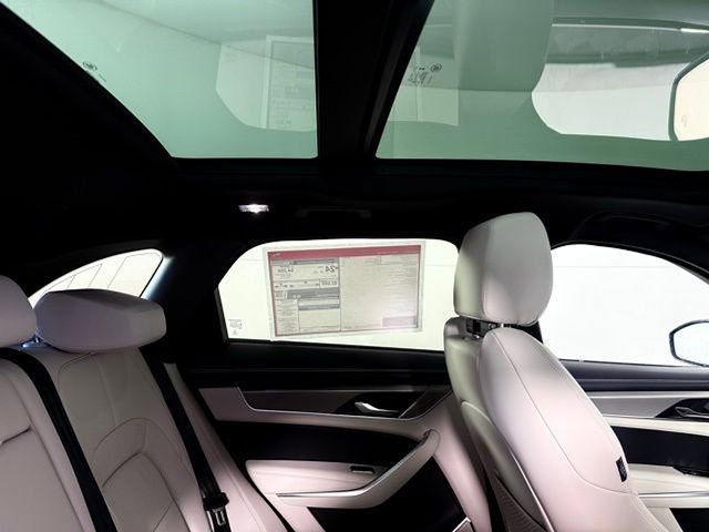 New 2026 Jaguar F-PACE R-Dynamic S image 33