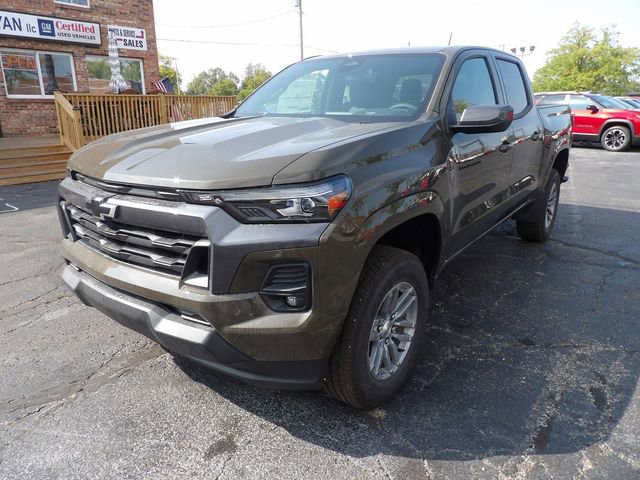 New 2024 Chevrolet Colorado LT w/ LT Convenience Package III image 1