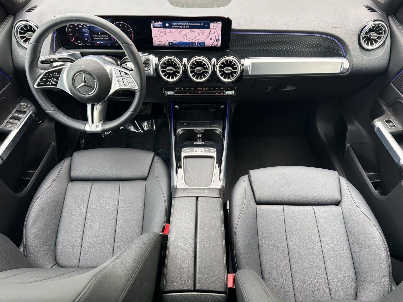 Certified 2026 Mercedes-Benz GLB 250 4MATIC image 17