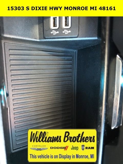 Used 2020 Ford F150 Platinum w/ Equipment Group 701A Luxury image 24