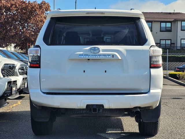 Certified 2024 Toyota 4Runner SR5 Premium image 7