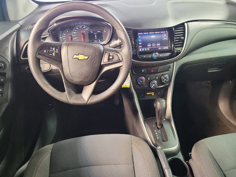 Used 2021 Chevrolet Trax LS w/ Tint and Cruise Package AWD/4WD image 22