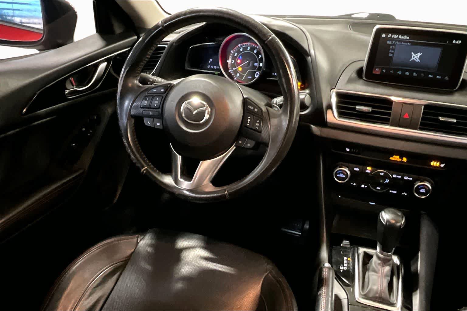 Used 2016 MAZDA MAZDA3 s Grand Touring w/ Technology Package FWD image 6