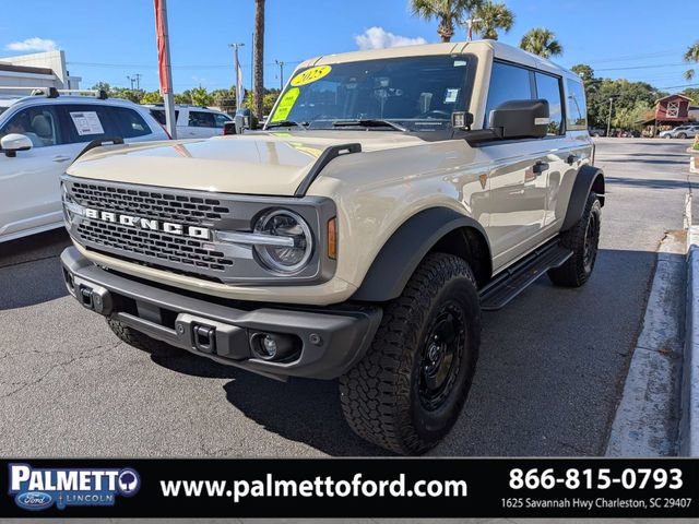 Used 2025 Ford Bronco Badlands AWD/4WD image 8