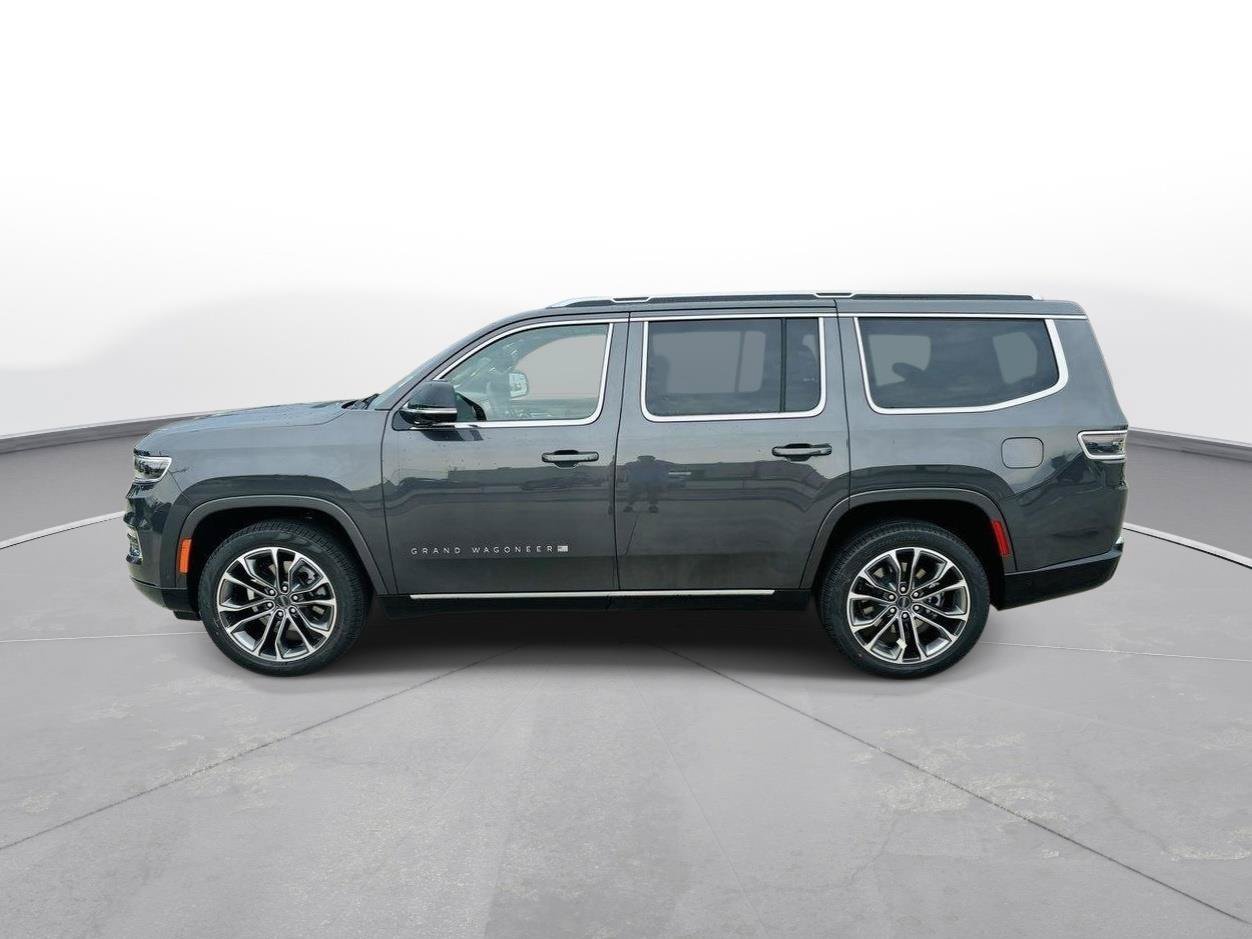 New 2024 Jeep Grand Wagoneer Series III AWD/4WD image 41
