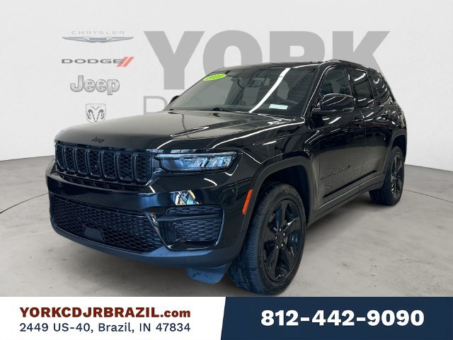 Used 2023 Jeep Grand Cherokee Altitude