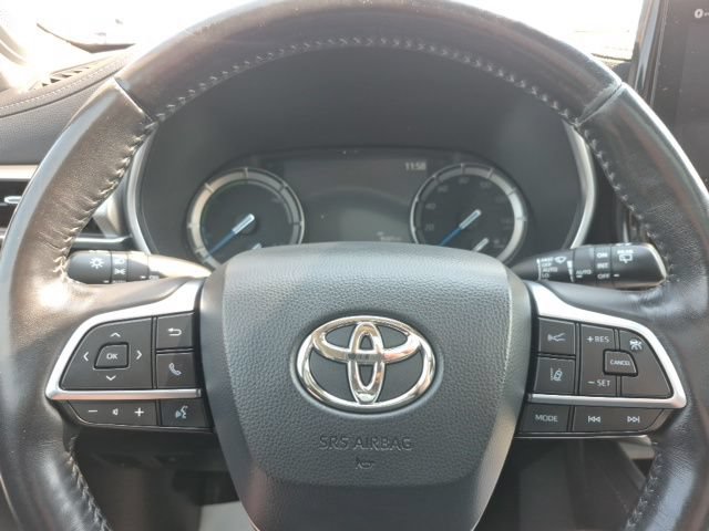 Used 2020 Toyota Highlander Platinum AWD/4WD image 26