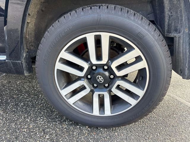 Used 2022 Toyota 4Runner Limited image 8