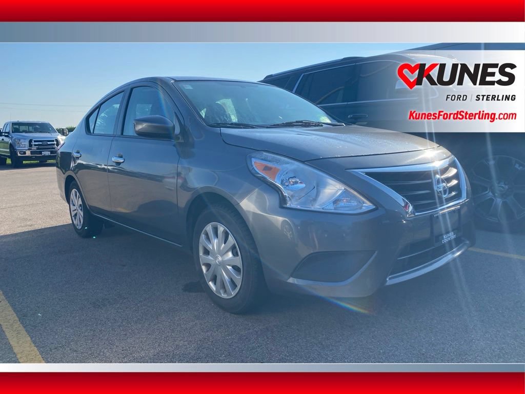 Used 2017 Nissan Versa SV FWD video 1