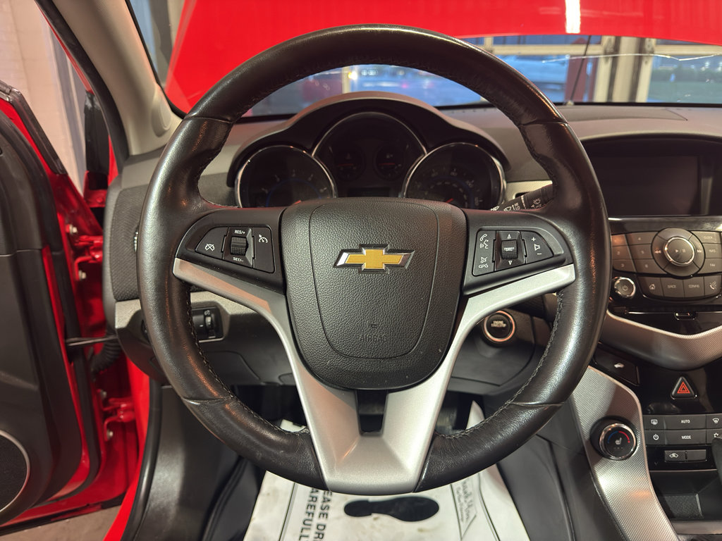 Used 2015 Chevrolet Cruze LTZ w/ Sun, Sound and Sport Package FWD image 16