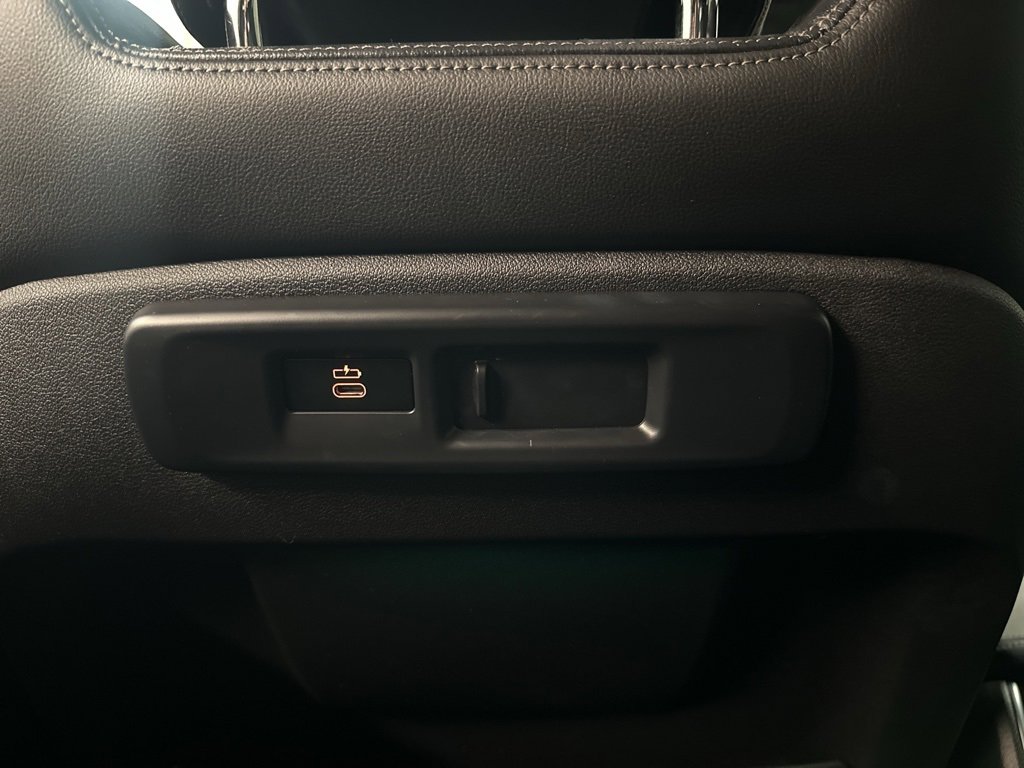 Used 2019 BMW X5 xDrive40i w/ Convenience Package image 33