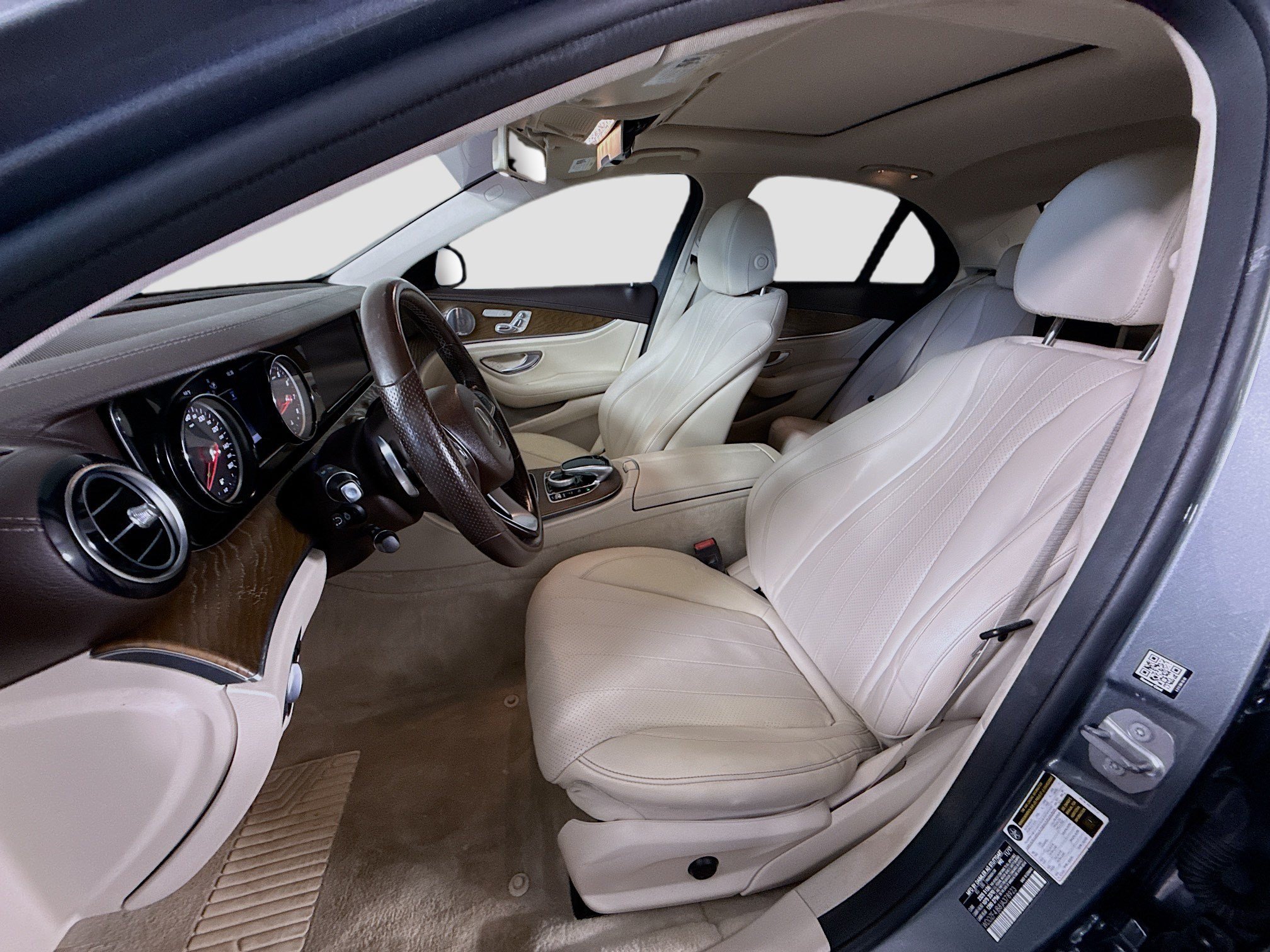 Used 2018 Mercedes-Benz E 300 w/ Premium 1 Package image 22