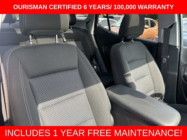 Used 2024 GMC Terrain SLE w/ Driver Convenience Package FWD image 11