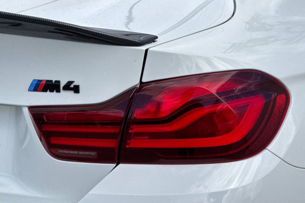 Used 2020 BMW M4 Coupe w/ Competition Package image 25