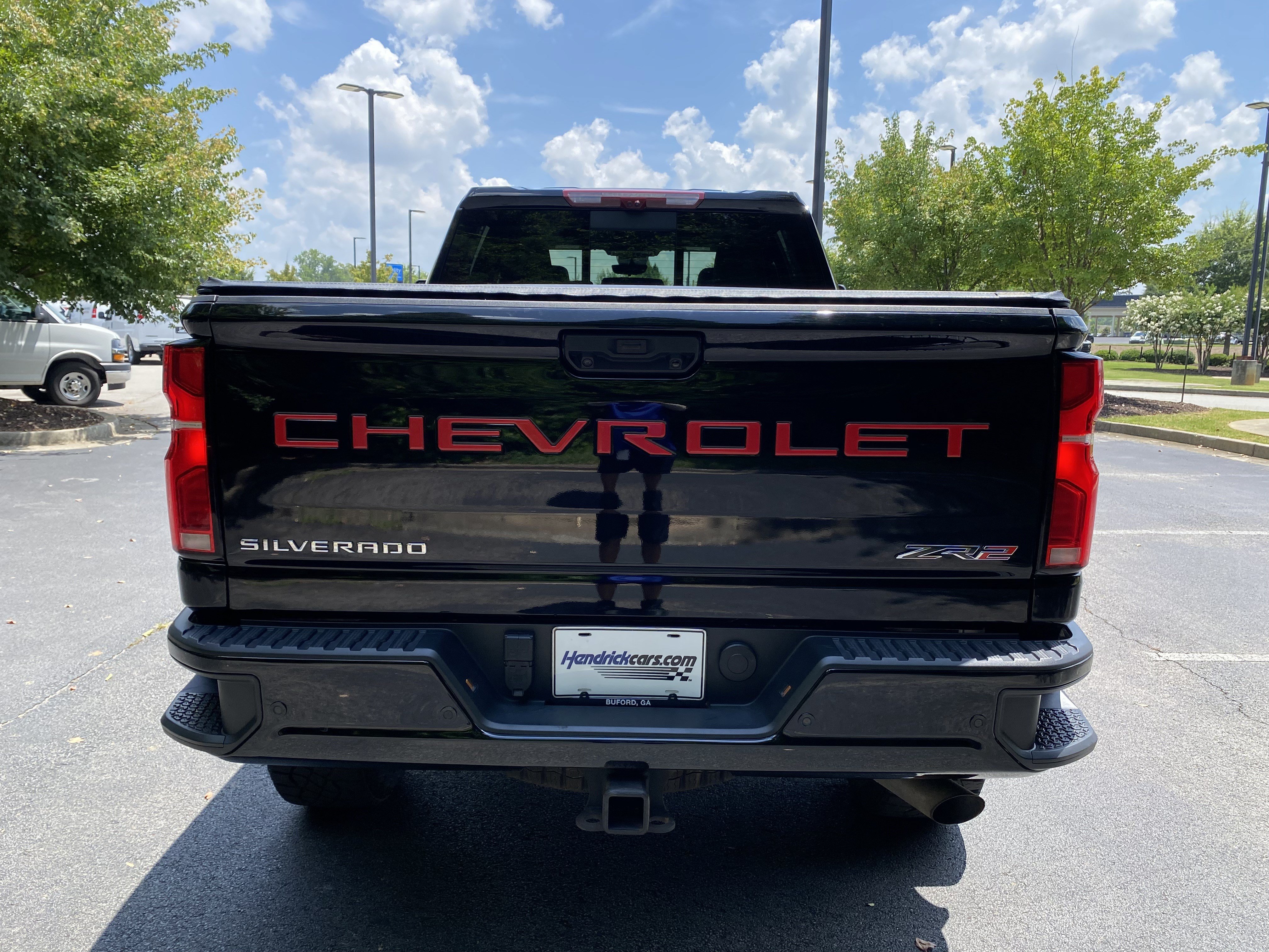 Used 2024 Chevrolet Silverado 2500 ZR2 w/ Technology Package AWD/4WD image 8