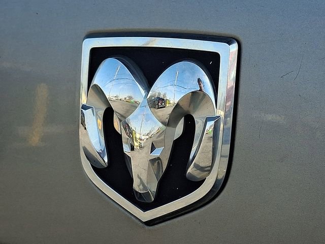 Used 2011 RAM 1500 Classic SLT AWD/4WD image 28